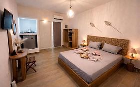 Seaview Apartments
